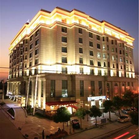 Radiance Hotel Shanghái Exterior foto